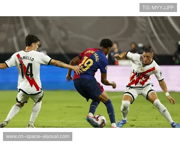 西甲争冠双雄格局定型：皇马巴萨断层领跑，马竞已基本退出冠军争夺