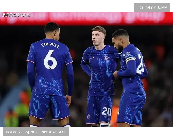 西汉姆联客场不敌切尔西,严重伤病潮破坏攻防体系结构性平衡 西汉姆联客场不敌切尔西,严重伤病潮破坏攻防体系结构性平衡